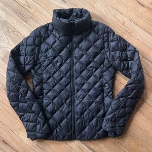 Uniqlo Black Ultralight Puffer Jacket XS